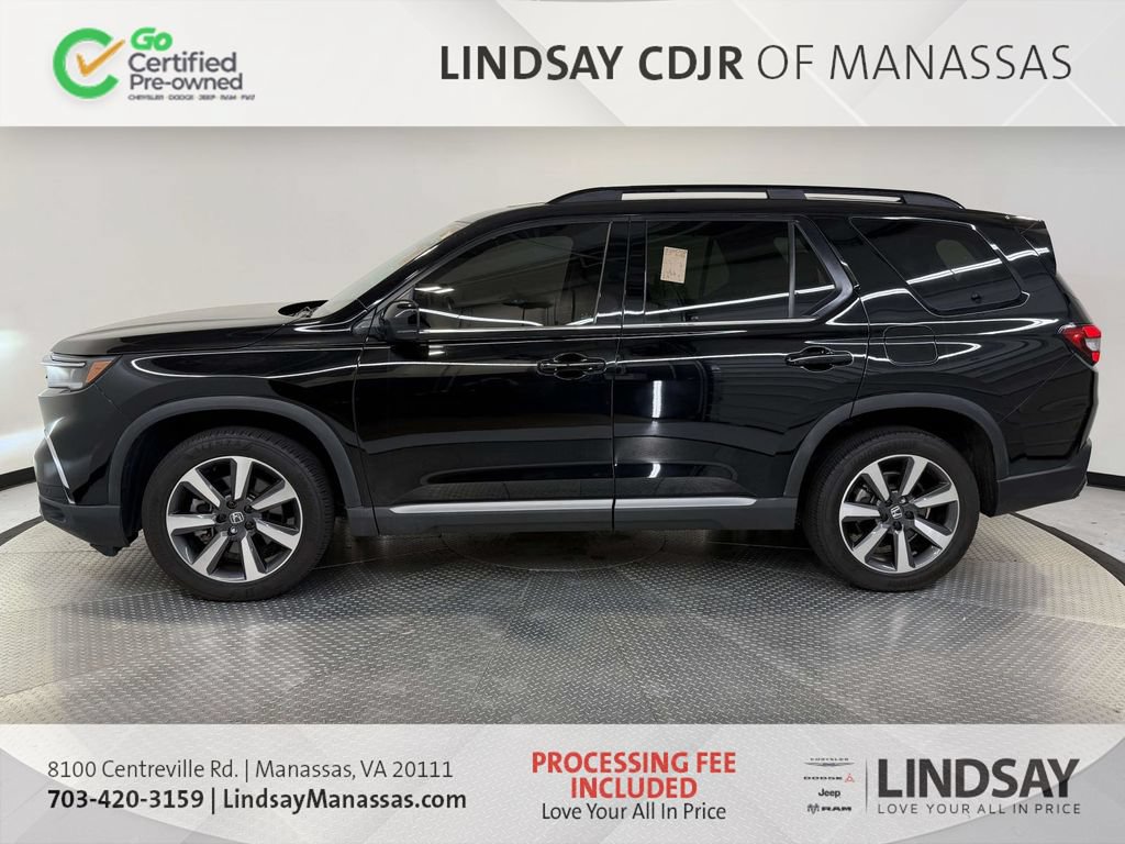 Used 2023 Honda Pilot Touring image 5