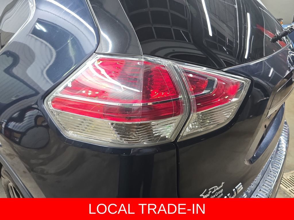 Used 2015 Nissan Rogue SL w/ SL Premium Package image 32