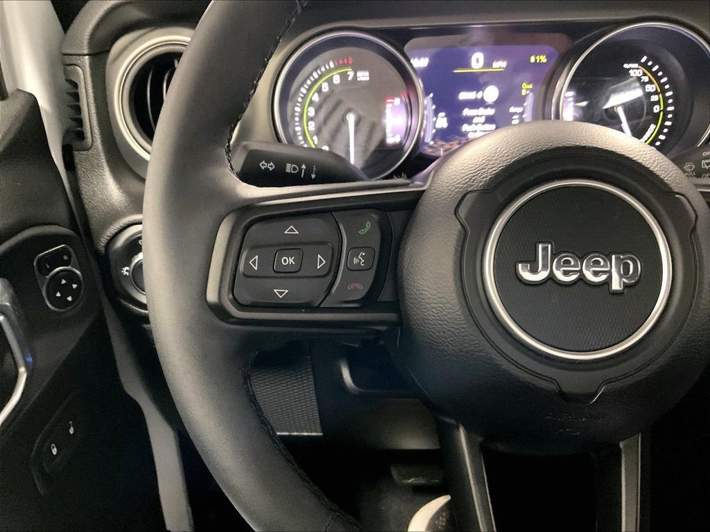 Used 2023 Jeep Wrangler Unlimited w/ Cold Weather Group AWD/4WD image 22