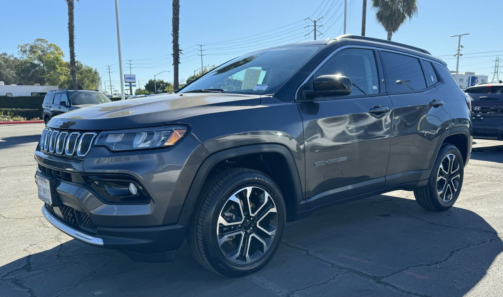 Used 2022 Jeep Compass Limited image 14