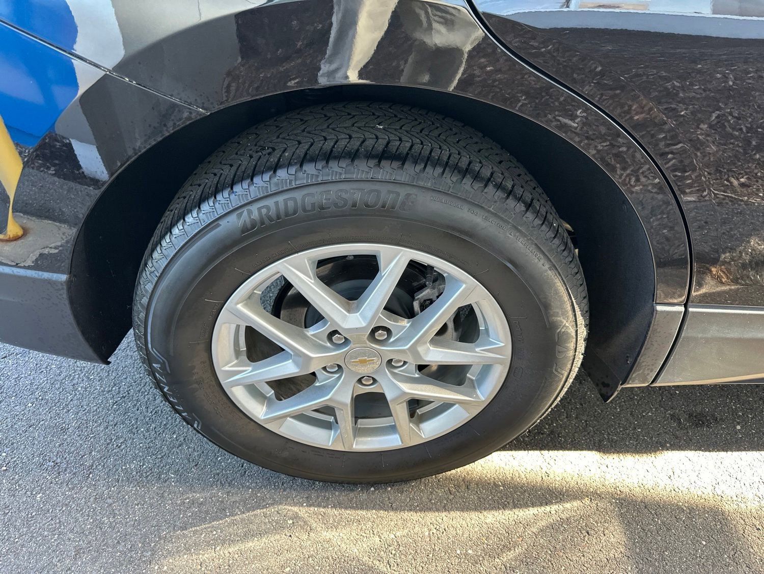 Used 2024 Chevrolet Equinox LT AWD/4WD image 11
