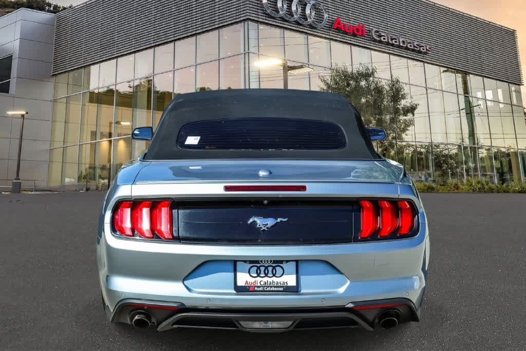 Used 2020 Ford Mustang Premium RWD image 5