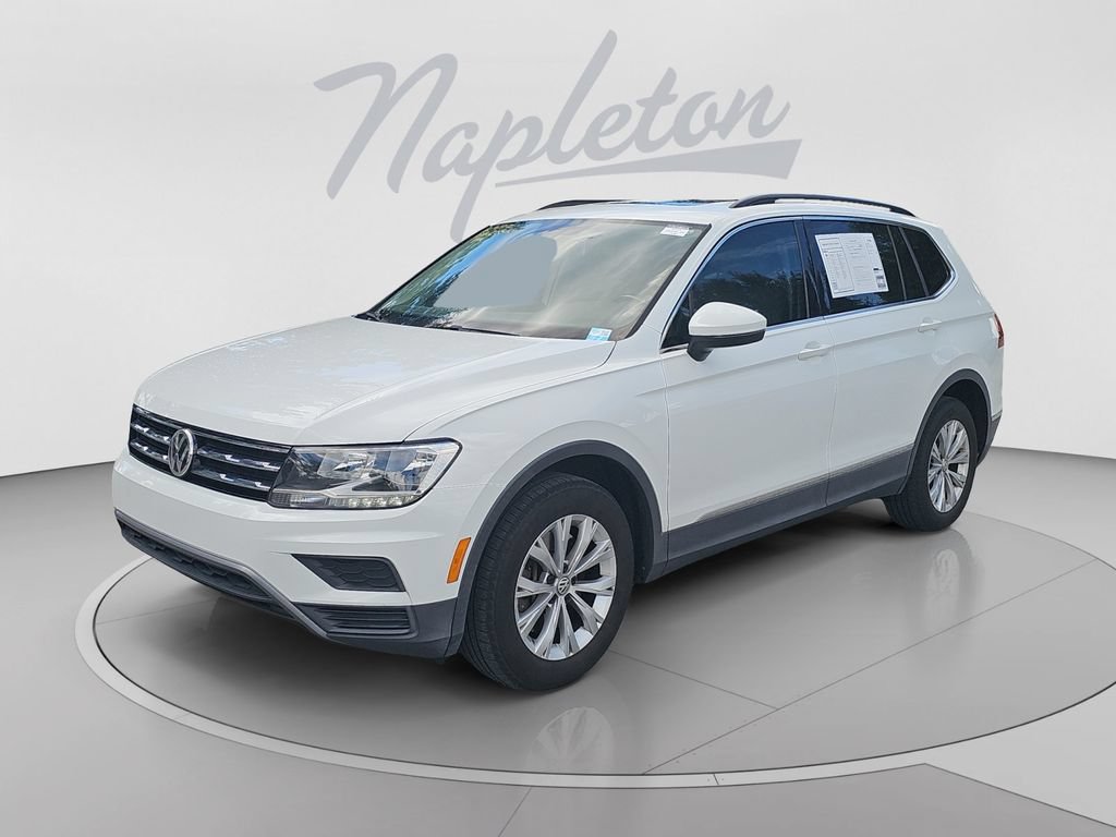 Used 2018 Volkswagen Tiguan SE w/ Panoramic Sunroof Package