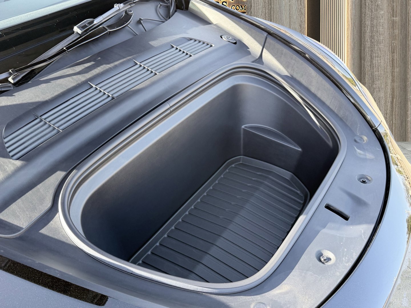 Used 2025 Tesla Model Y Long Range image 16