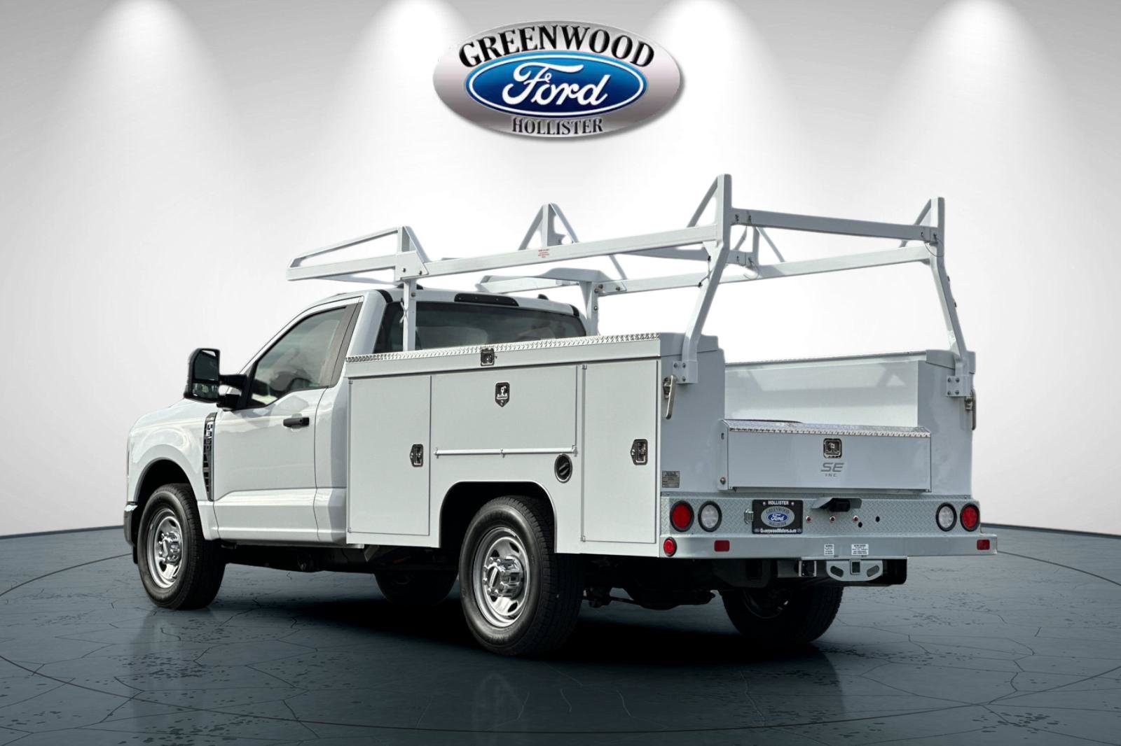 New 2026 Ford F350 XL w/ XL Chrome Package RWD image 6