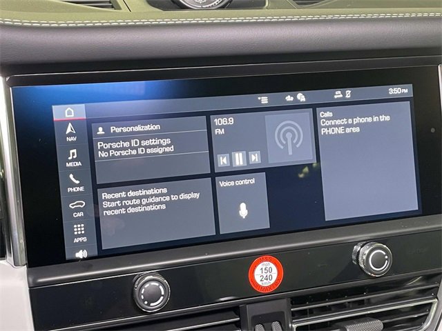 New 2026 Porsche Macan image 28