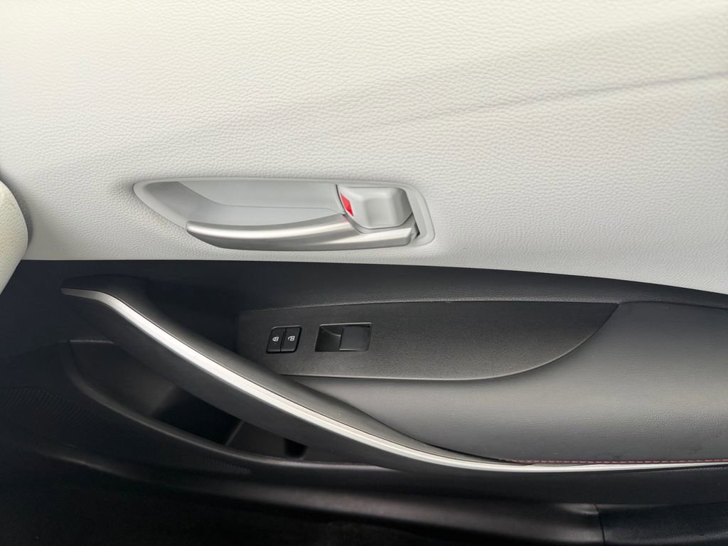 Used 2023 Toyota Corolla SE FWD image 22