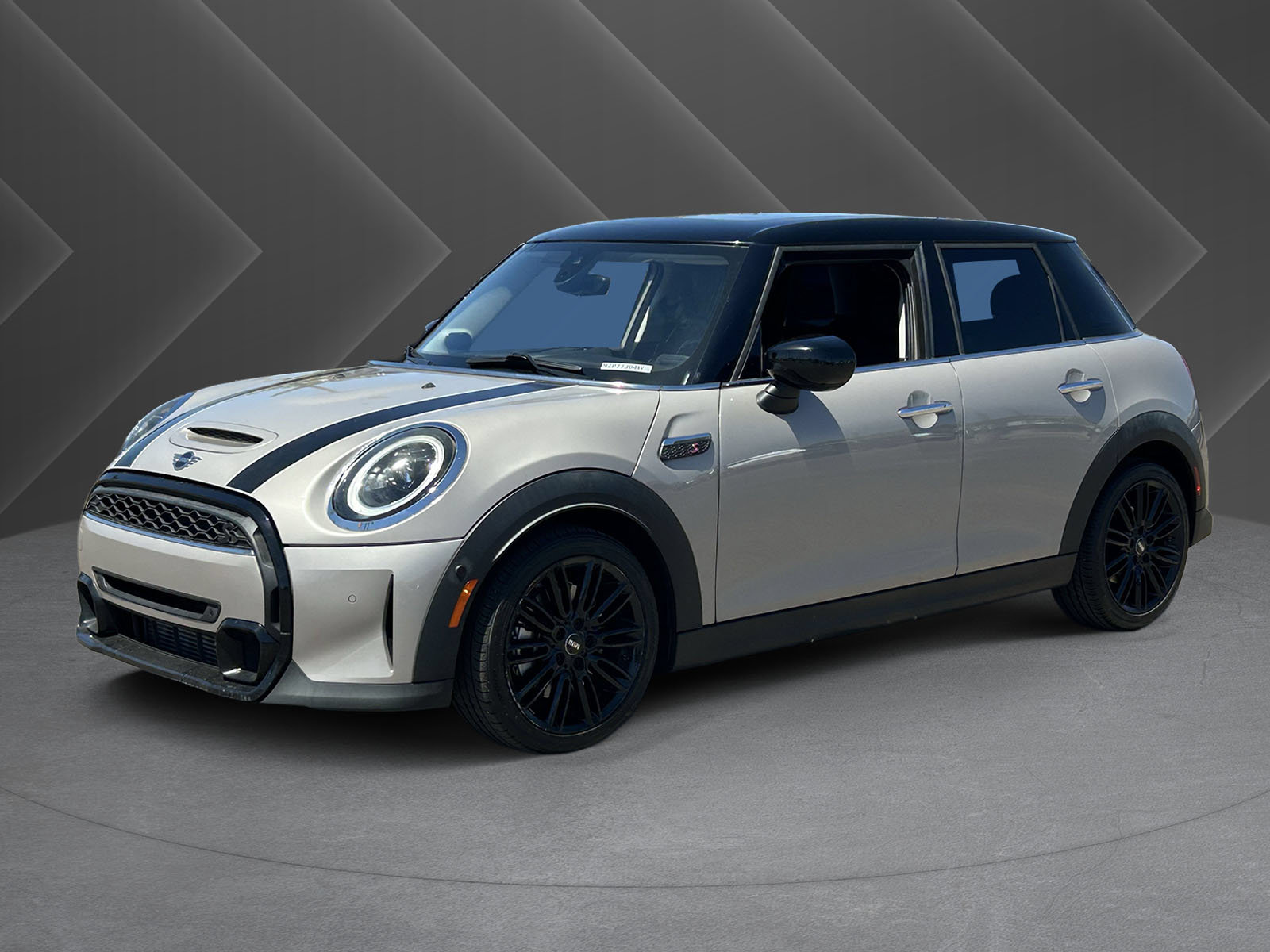 Used 2022 MINI Cooper S w/ Driver Assistance Package FWD image 32