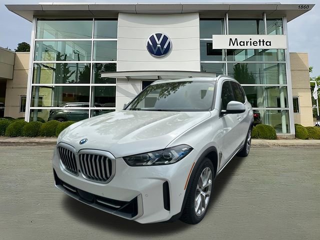 Used 2025 BMW X5 xDrive50e w/ Executive Package AWD/4WD image 1