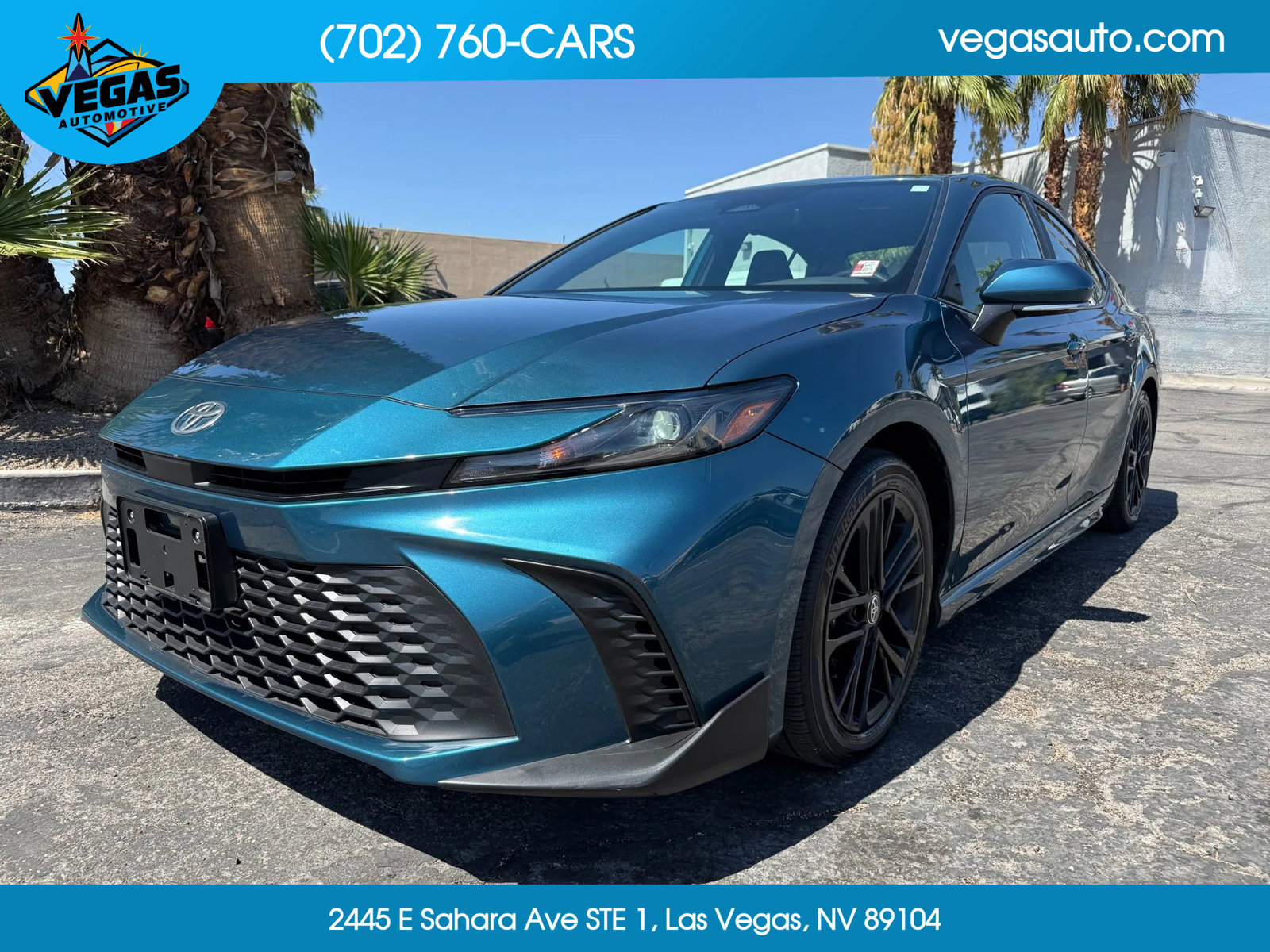 Used 2025 Toyota Camry SE w/ Multimedia Upgrade Package