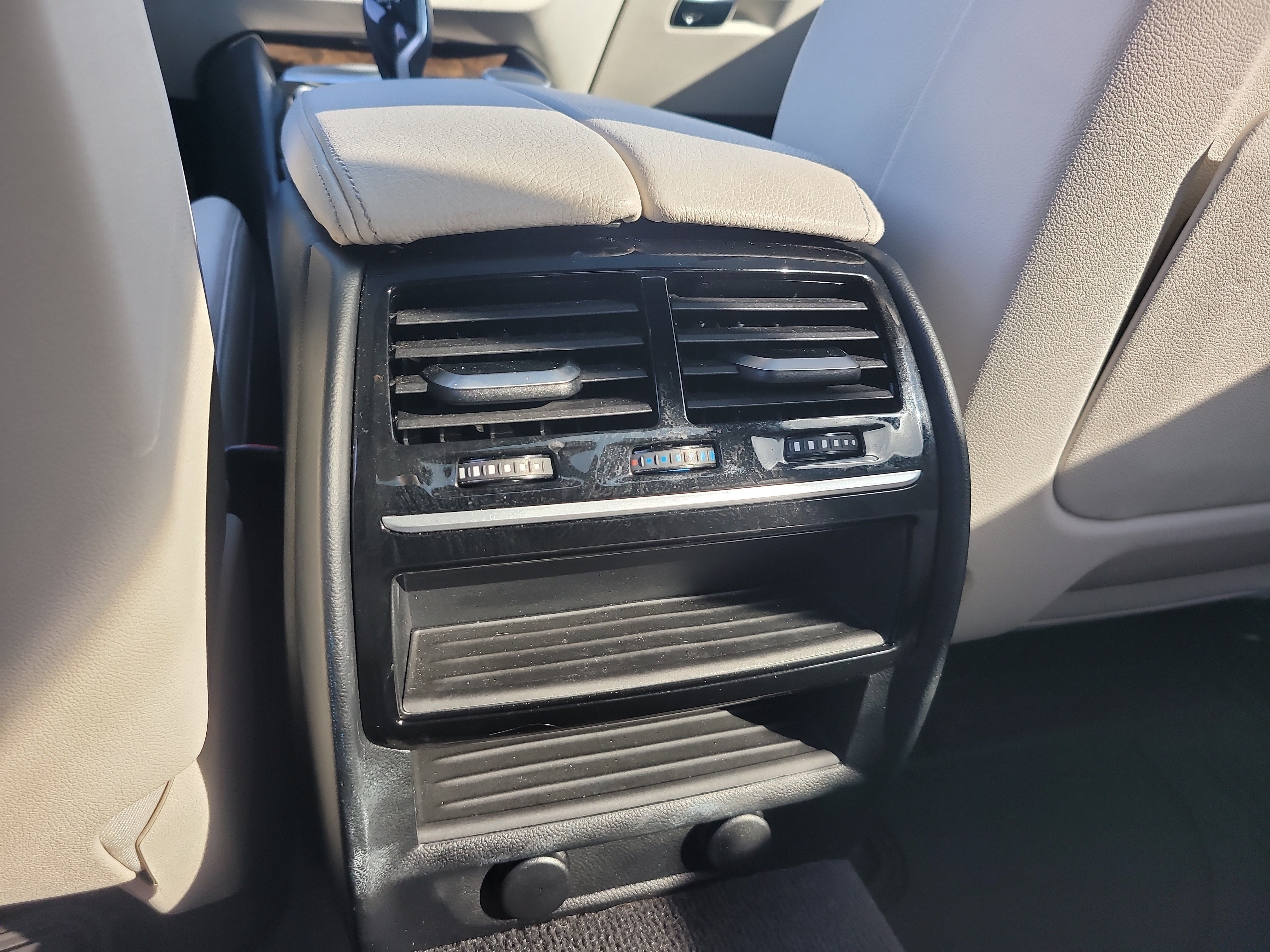 Used 2018 BMW 540i w/ Premium Package RWD image 12