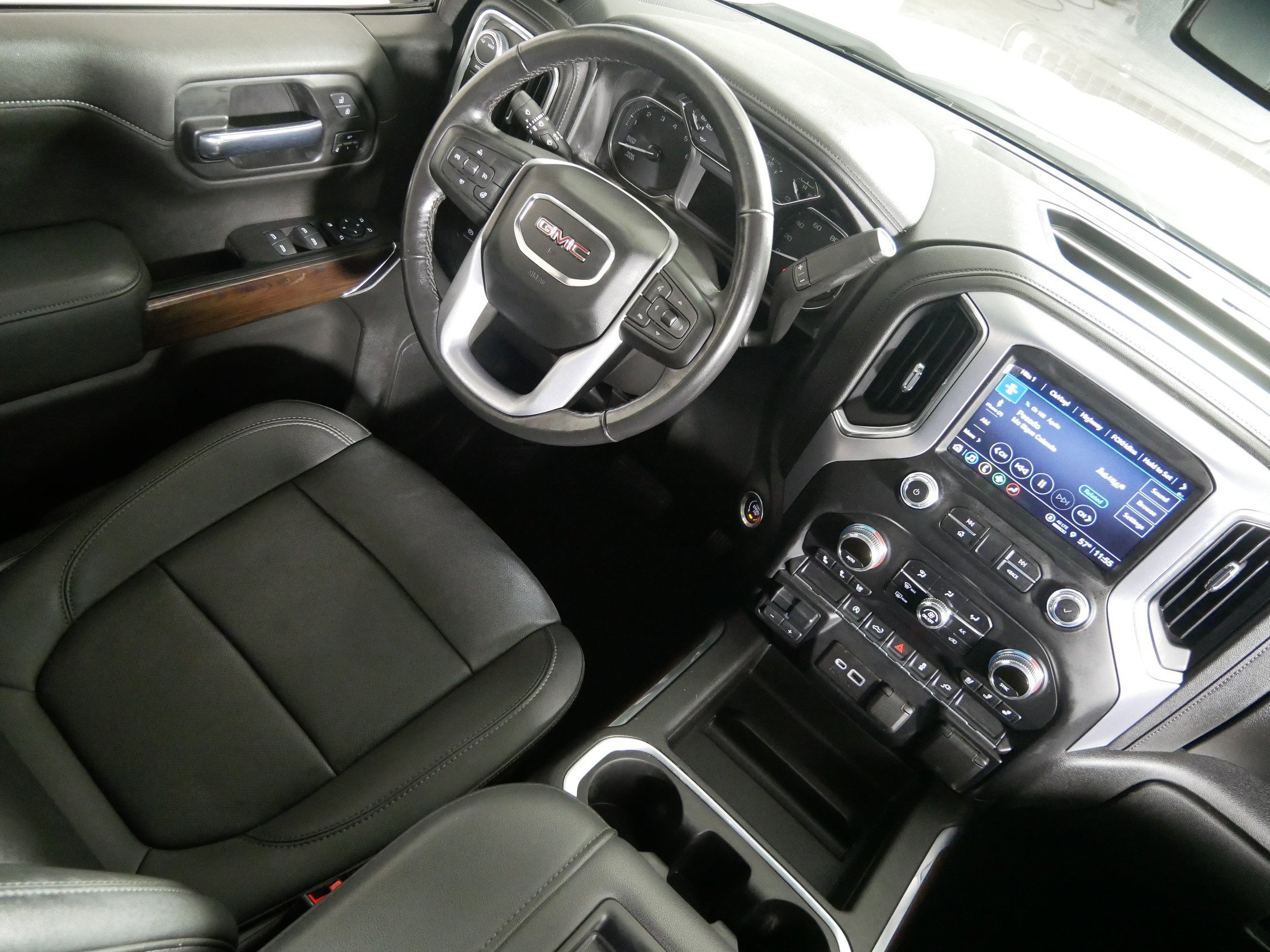 Certified 2021 GMC Sierra 1500 SLT w/ SLT Premium Package image 9