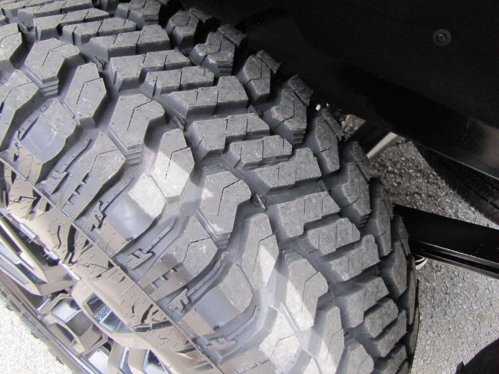 Used 2020 GMC Sierra 1500 Elevation w/ Elevation Value Package image 30