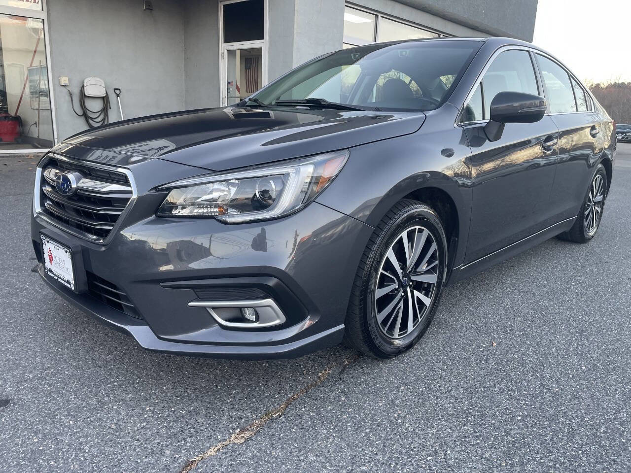 Used 2018 Subaru Legacy 2.5i Premium image 4