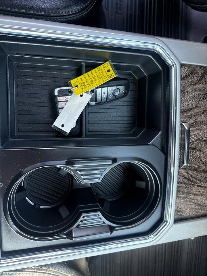 Used 2019 Ford F350 Lariat w/ Lariat Ultimate Package AWD/4WD image 17