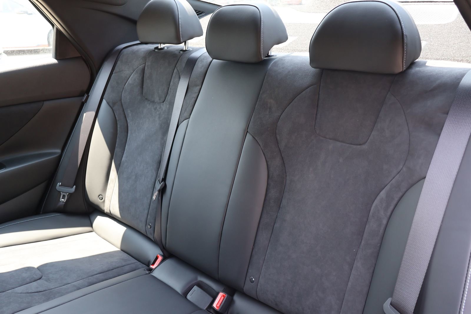 New 2025 Hyundai Elantra N image 29