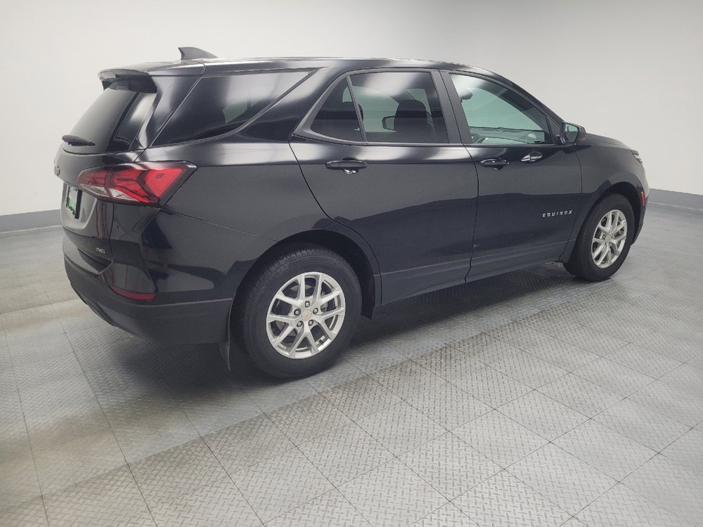 Used 2022 Chevrolet Equinox LS w/ LS Convenience Package image 10
