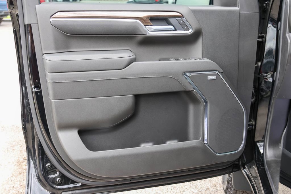 New 2026 Chevrolet Silverado 1500 LT Trail Boss w/ Convenience Package II AWD/4WD image 11