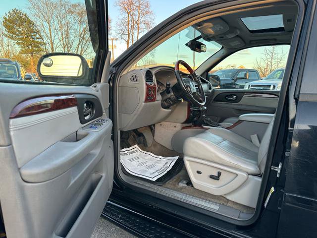 Used 2006 GMC Envoy Denali AWD/4WD image 11