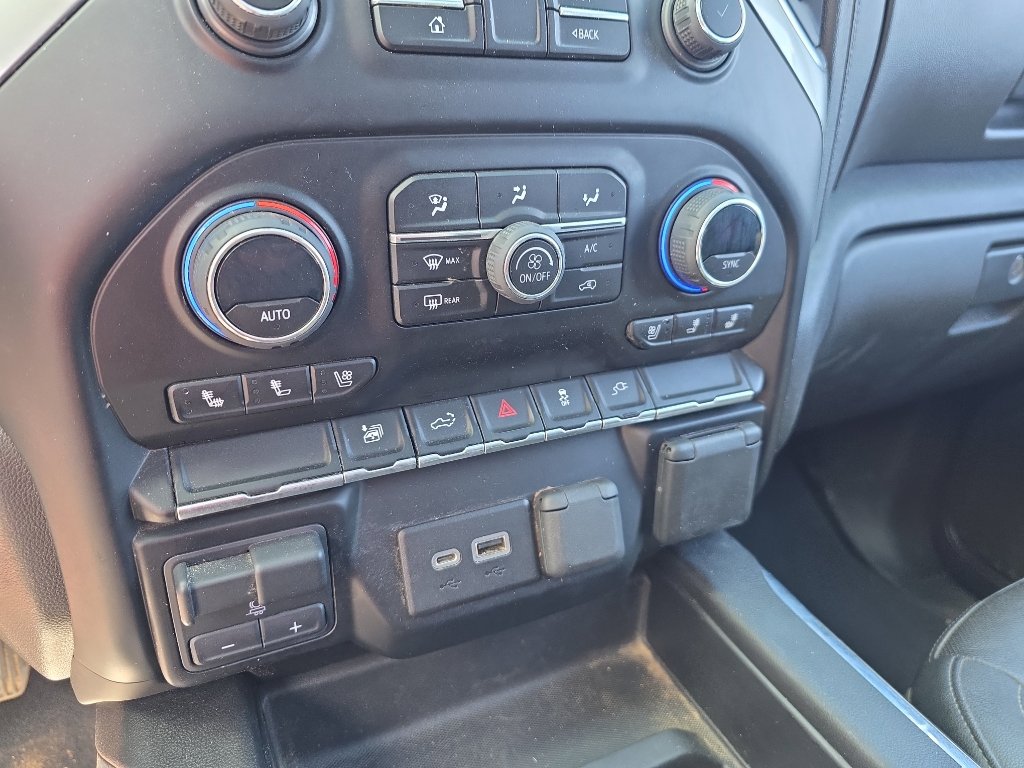 Used 2023 Chevrolet Silverado 3500 LTZ w/ LTZ Convenience Package image 21