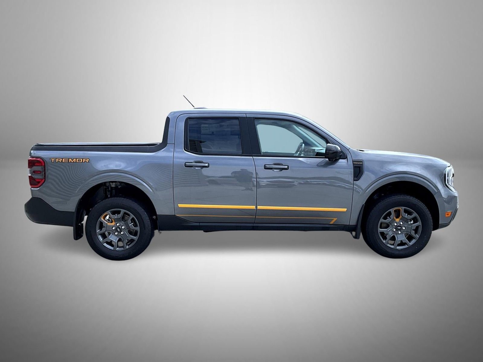 Used 2025 Ford Maverick Tremor image 4