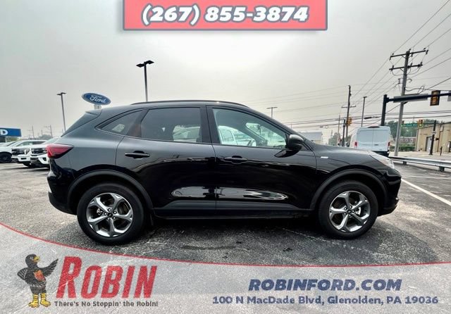 Used 2025 Ford Escape ST-Line Select AWD/4WD image 5