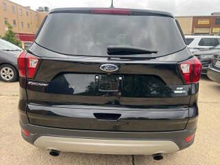 Used 2019 Ford Escape SE AWD/4WD image 5