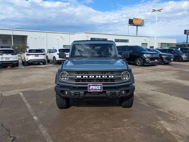 Used 2023 Ford Bronco Black Diamond video 2