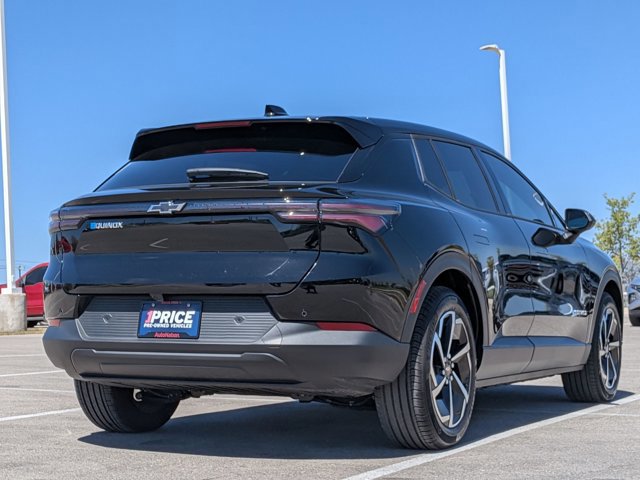 Used 2025 Chevrolet Equinox EV LT image 4