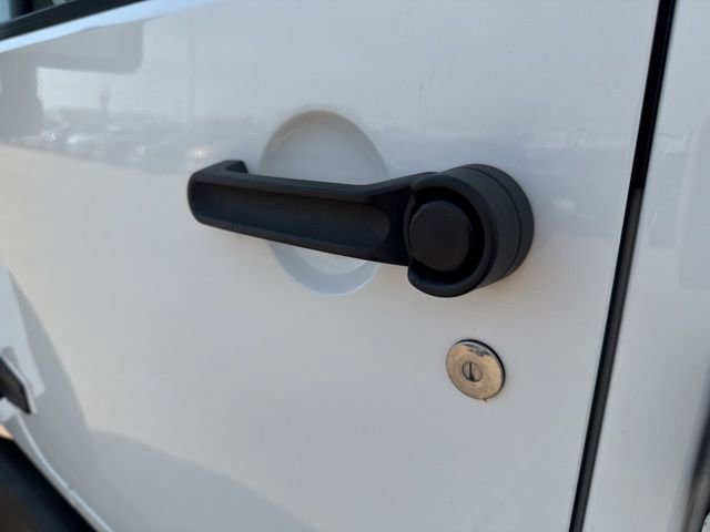 Used 2015 Jeep Wrangler Unlimited Sahara w/ Max Tow Package image 54