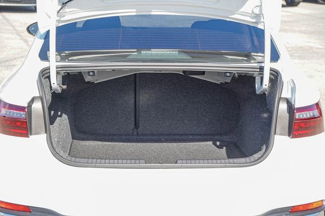 New 2026 Volkswagen Jetta SEL image 25