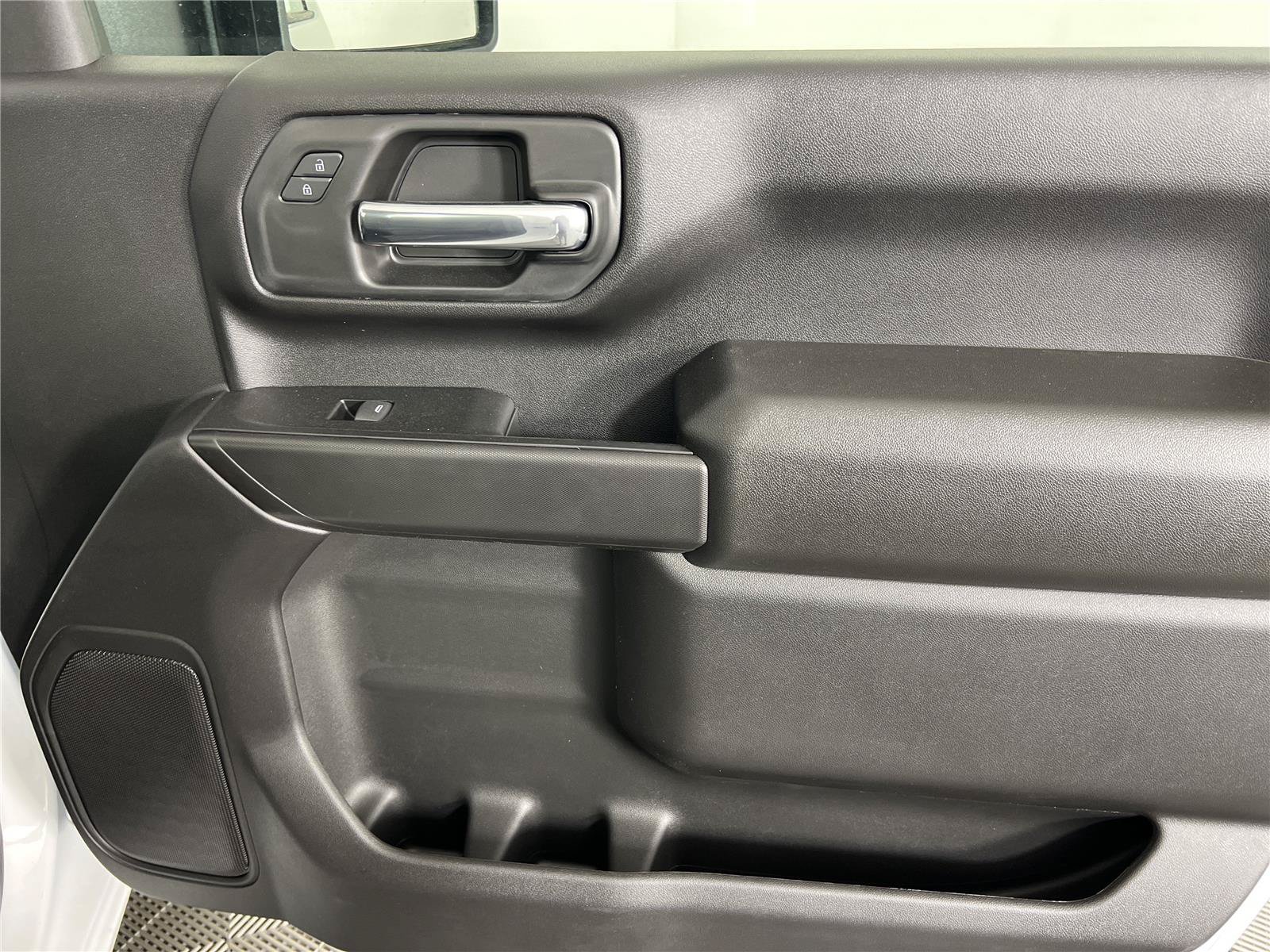 New 2026 GMC Sierra 2500 Pro w/ 1SA Pro Safety Plus Package AWD/4WD image 12