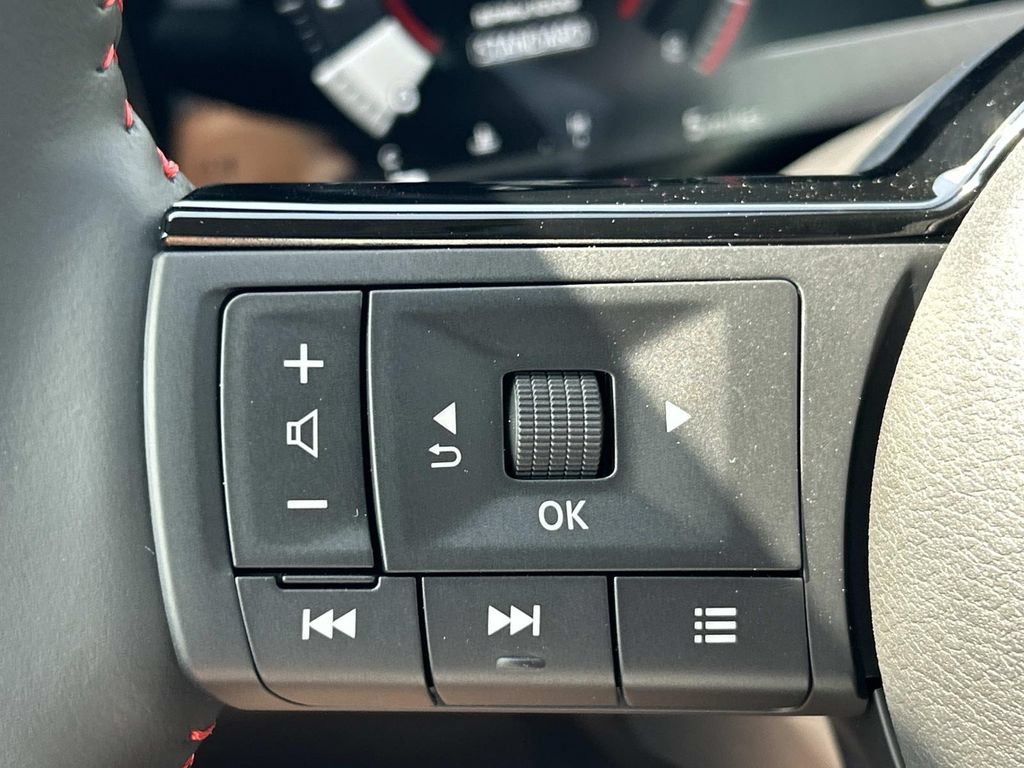 New 2026 Nissan Kicks SR w/ SR Premium Package FWD image 28