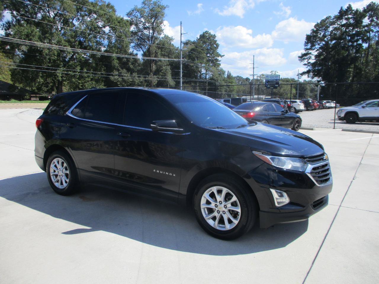 Used 2018 Chevrolet Equinox LT FWD image 24
