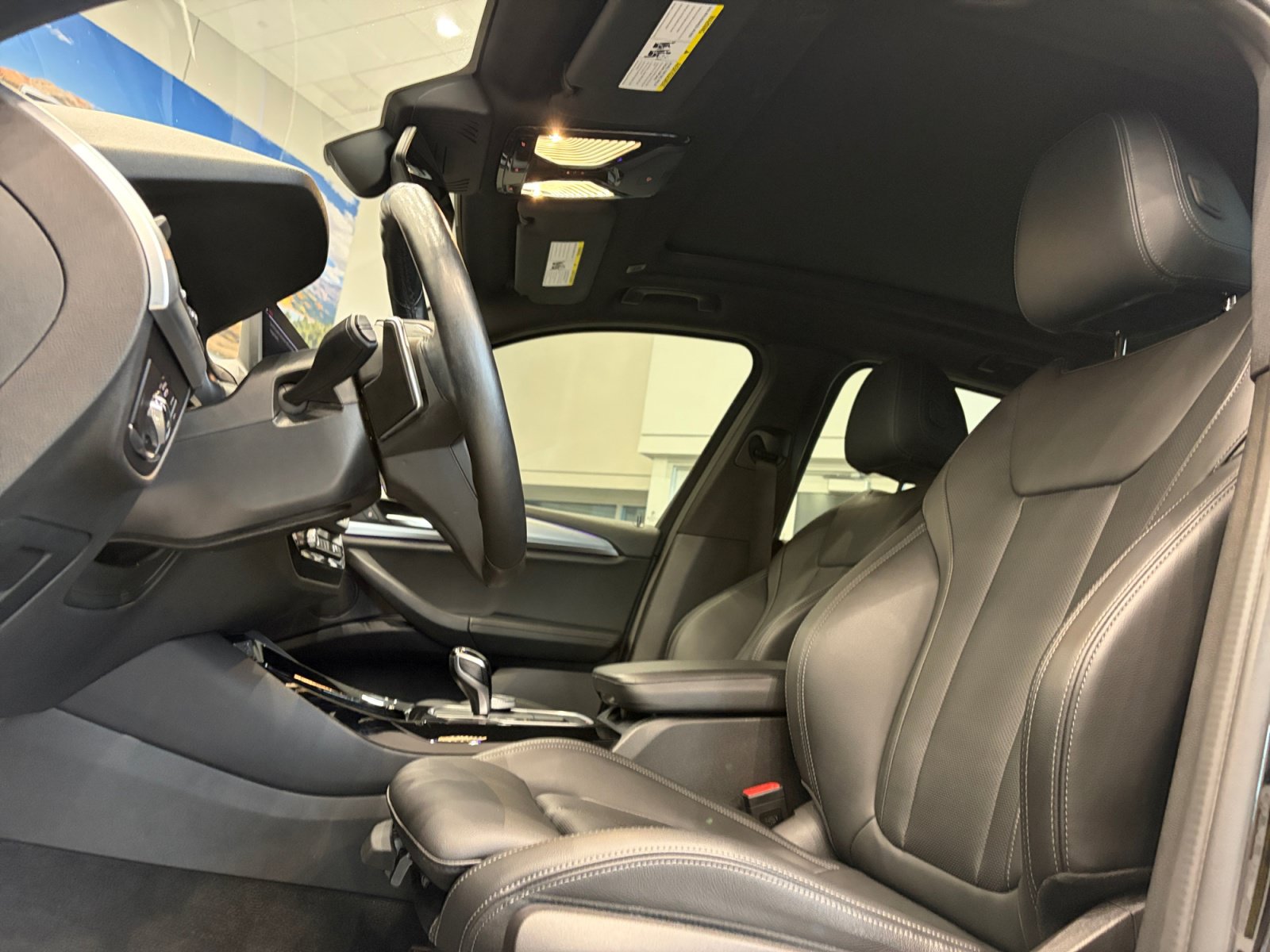 Used 2022 BMW X3 xDrive30i AWD/4WD image 12