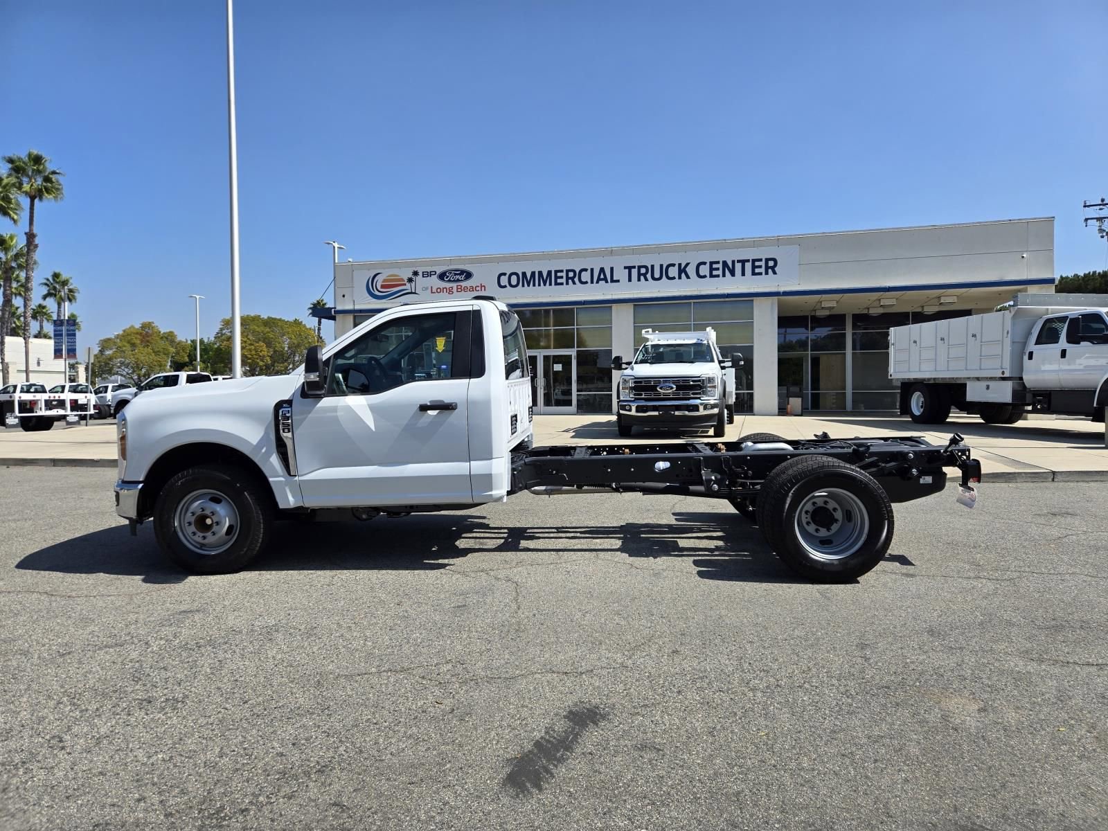 New 2026 Ford F350 XL w/ XL Chrome Package image 7