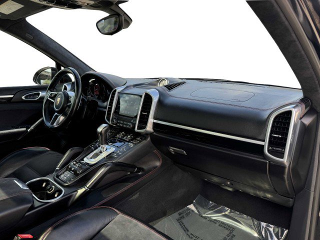 Used 2017 Porsche Cayenne GTS image 55