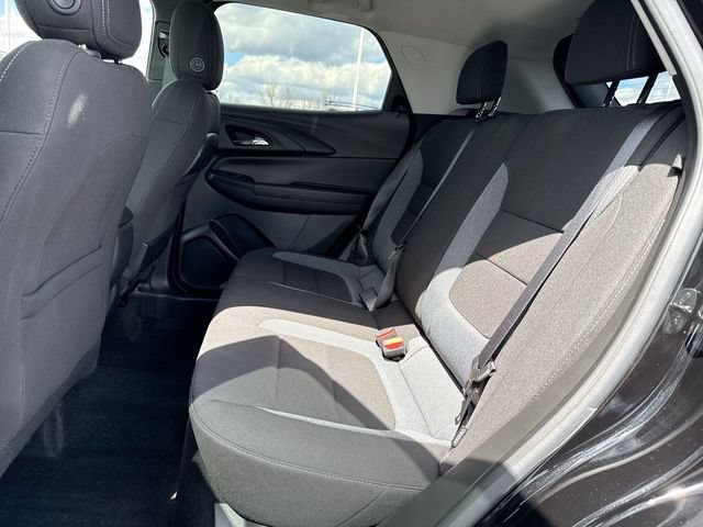Used 2023 Chevrolet TrailBlazer LT w/ Convenience Package AWD/4WD image 23