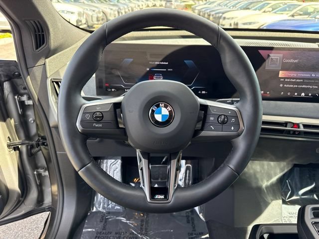 Used 2026 BMW iX xDrive60 w/ M Sport Package AWD/4WD image 24