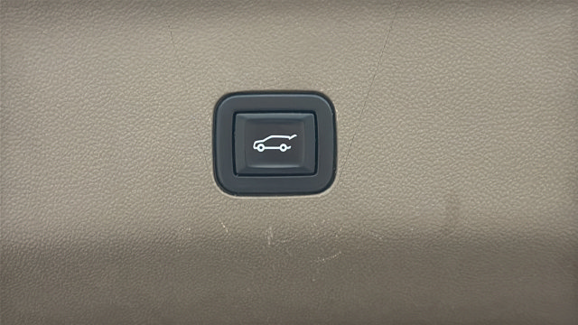 Used 2022 GMC Yukon Denali AWD/4WD image 29