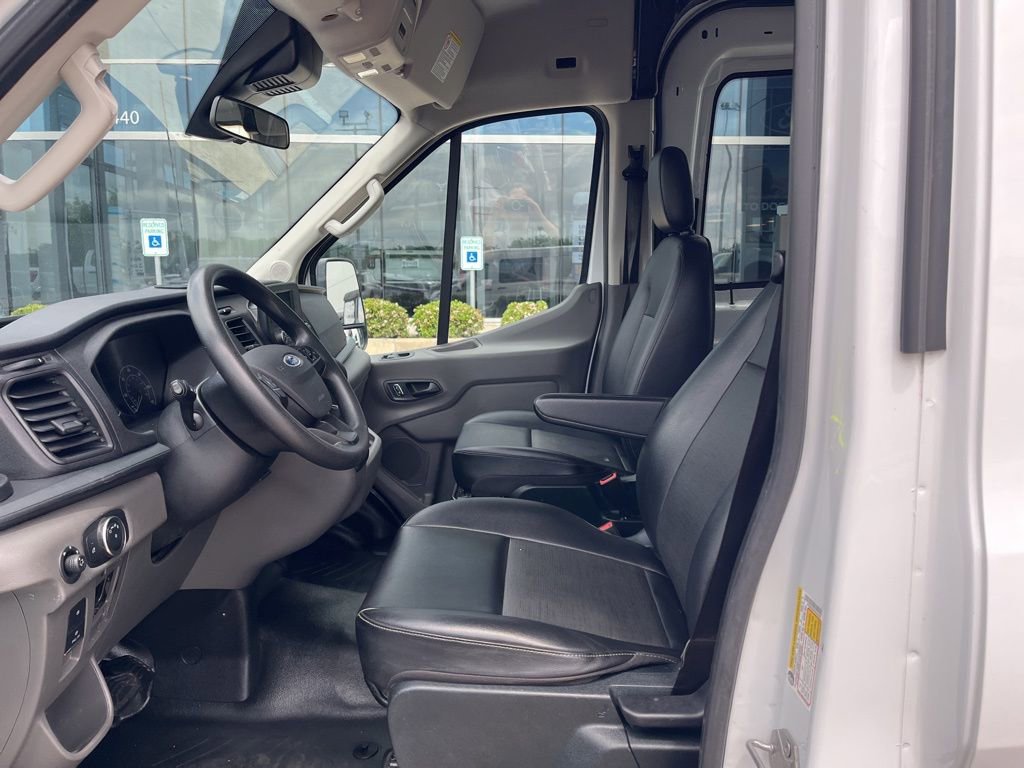 Used 2023 Ford Transit 250 Medium Roof w/ Load Area Protection Package image 11