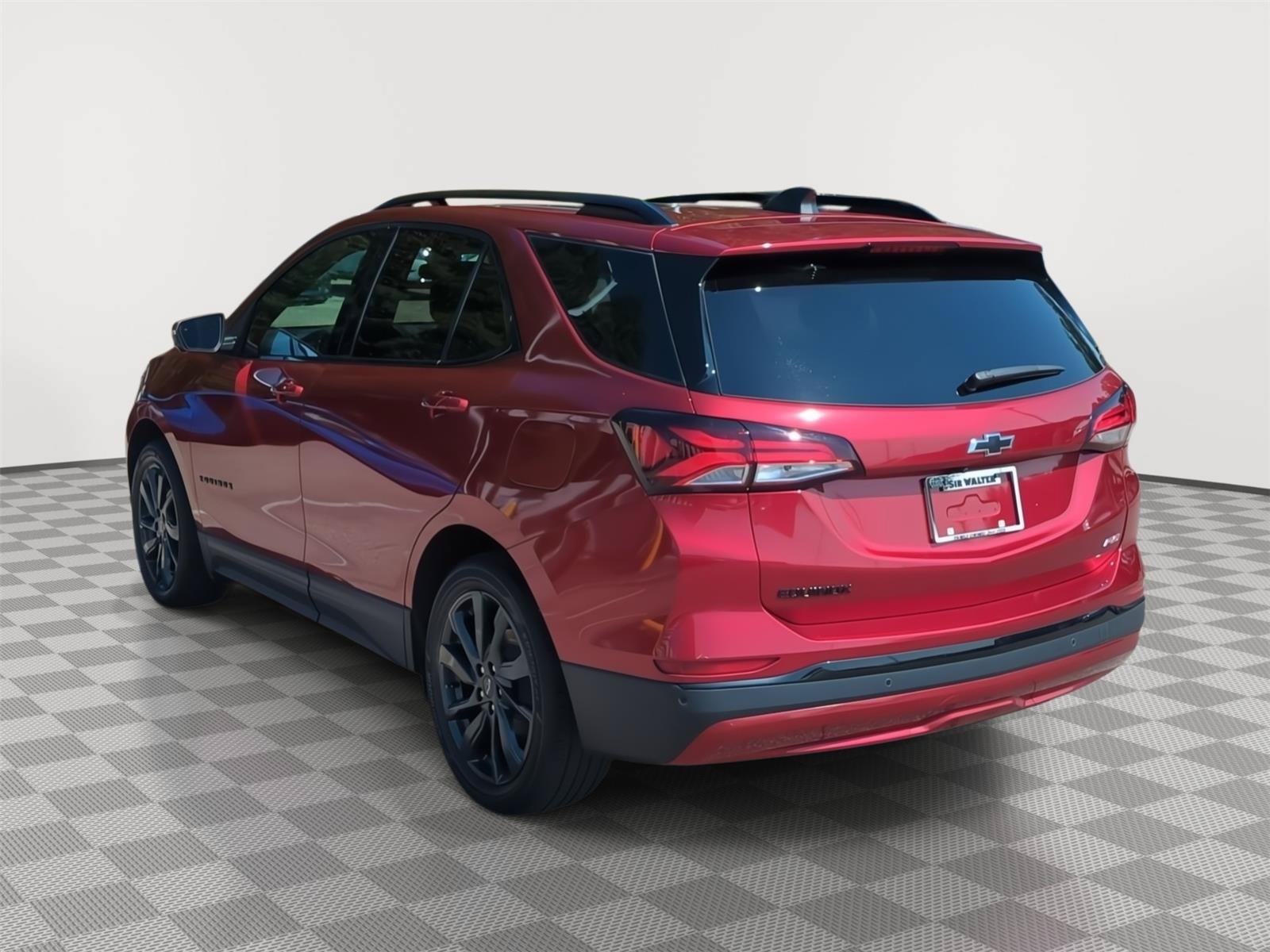 Used 2024 Chevrolet Equinox RS w/ RS Leather Package FWD image 11