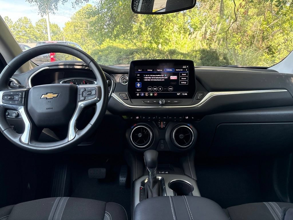 Used 2024 Chevrolet Blazer LT w/ Convenience Package FWD image 25