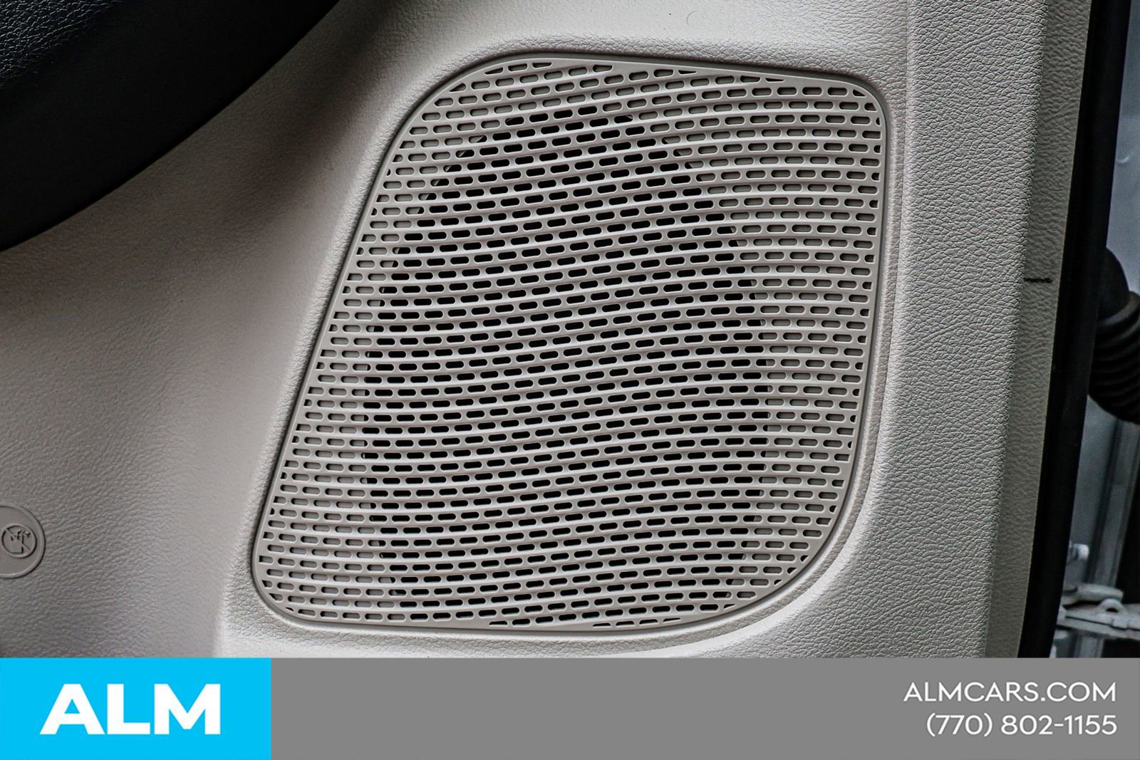 Used 2023 Chrysler Pacifica Limited image 42