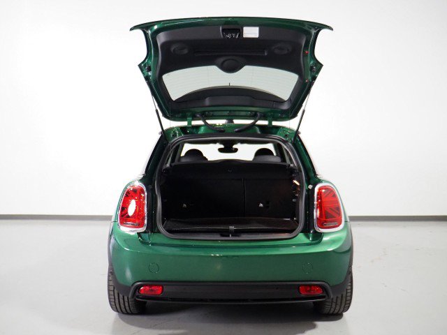 Used 2024 MINI Cooper SE image 34