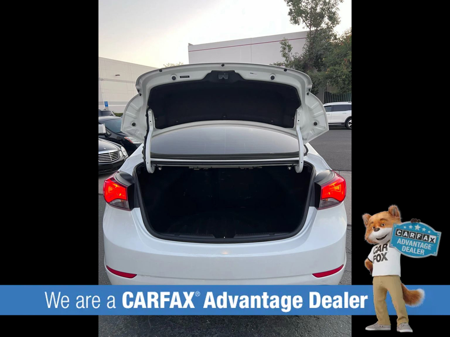 Used 2016 Hyundai Elantra SE image 23