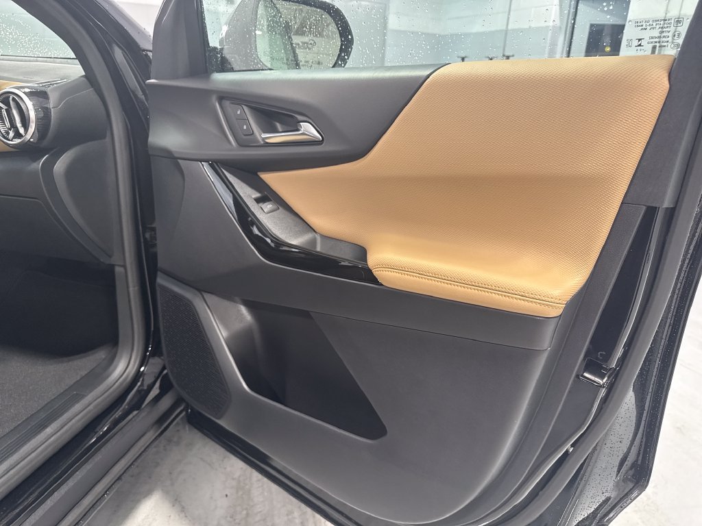 New 2026 Chevrolet Equinox ACTIV w/ Convenience Package III FWD image 34