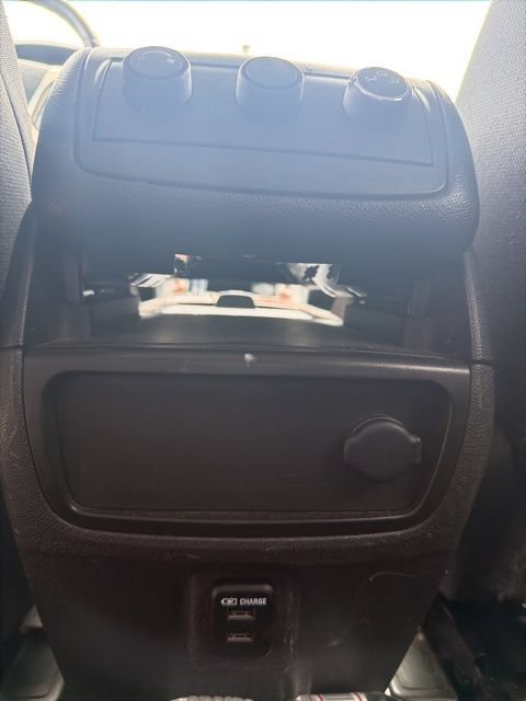 Used 2014 Chevrolet Traverse LT w/ All-Star Edition FWD image 18