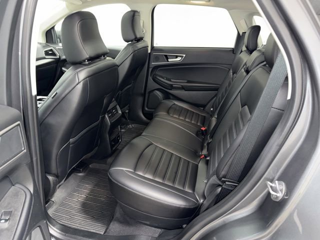 Used 2024 Ford Edge SEL w/ Convenience Package image 34
