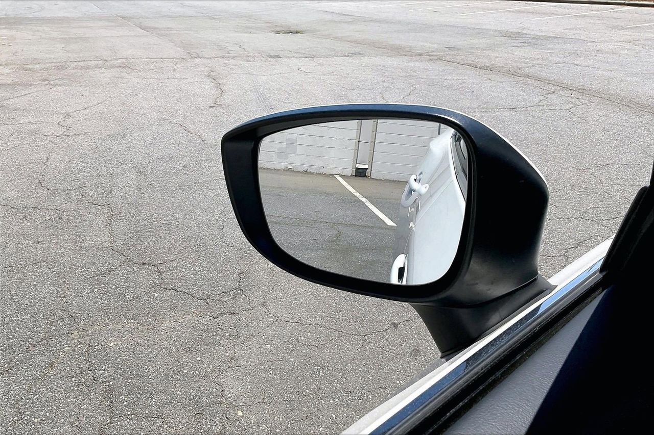 Used 2025 MAZDA CX-5 AWD 2.5 S w/ Preferred Package image 30